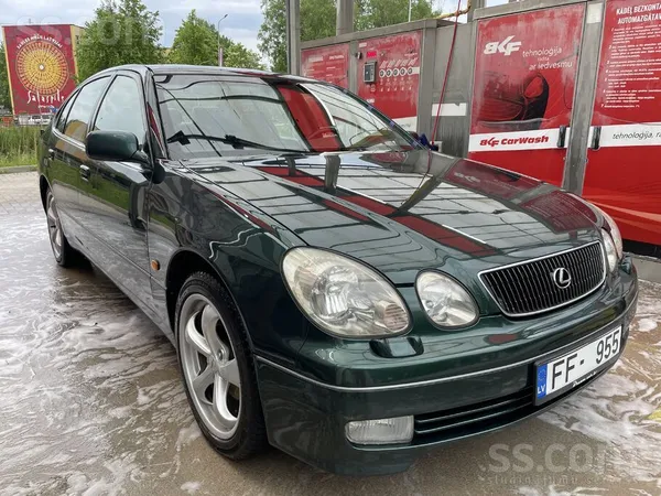 Lexus GS - 1