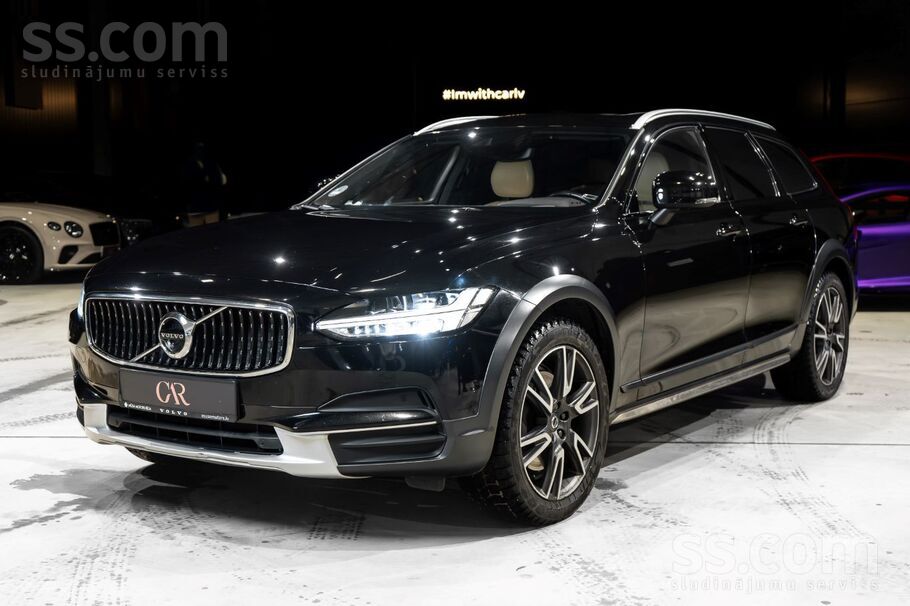 Volvo Pārdod Volvo V90 Cross Country D4 2.0L dīzelis ar 