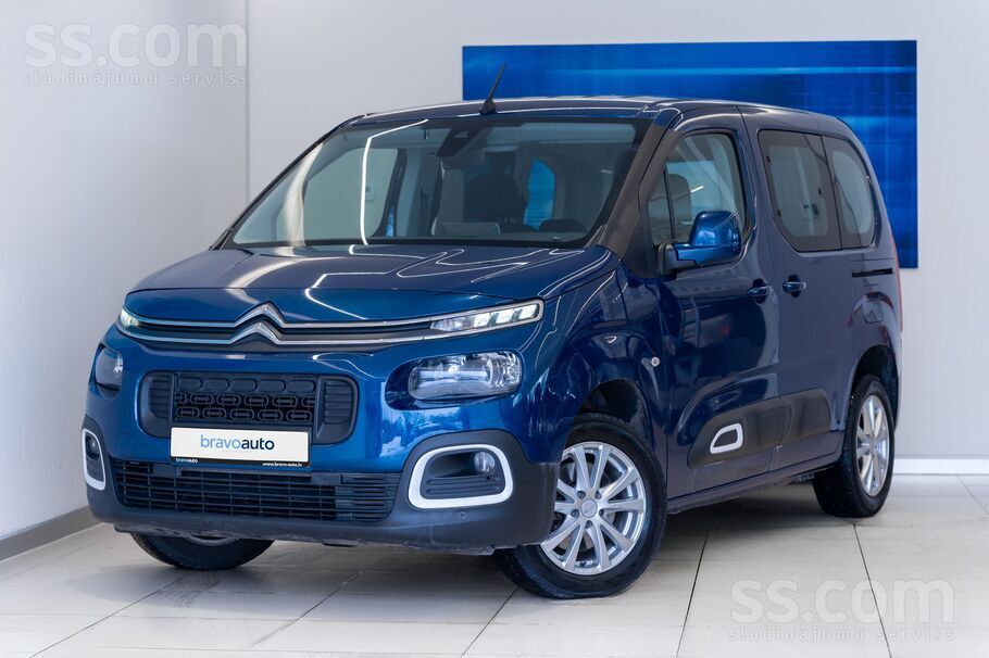 Citroen Berlingo 1.2 Benzīns
2 zonu klimata kontrole / Kruīza kontrole /
