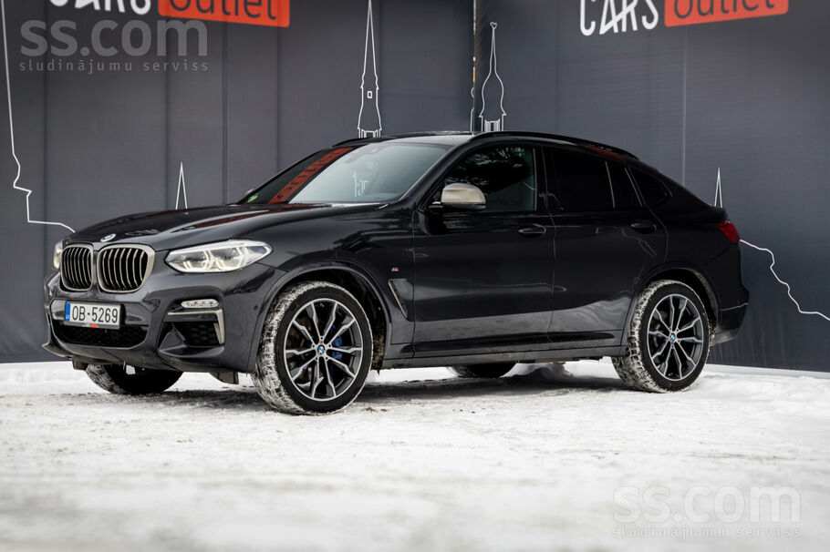 BMW BMW X4 M40D ar 3.0 litru dizeļdzinēju un automātis