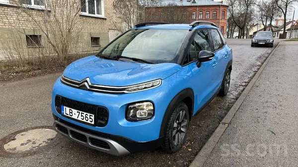 Citroen Продаётся ухоженный Citroën C3 Aircross в максимал