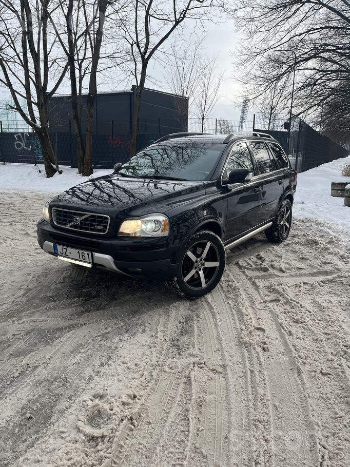 Volvo Xc90 R-Design. 