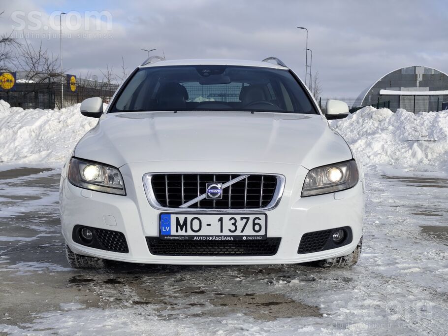 Volvo Pārdodu Volvo, 2011 g. , Summum komplektācija. 