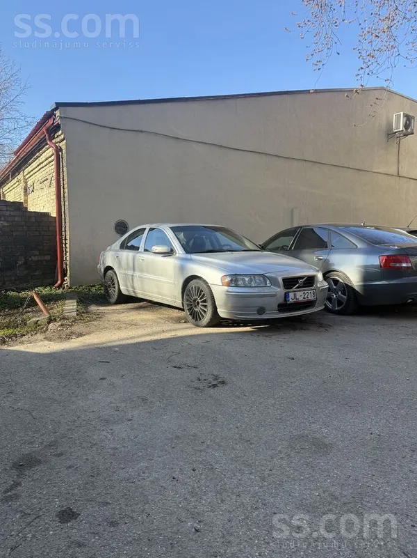 Volvo Pārdodu s60 d5, 120kw. No skates nobraukts mazāk k