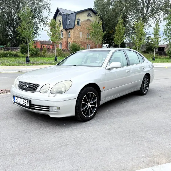 Lexus GS - 1