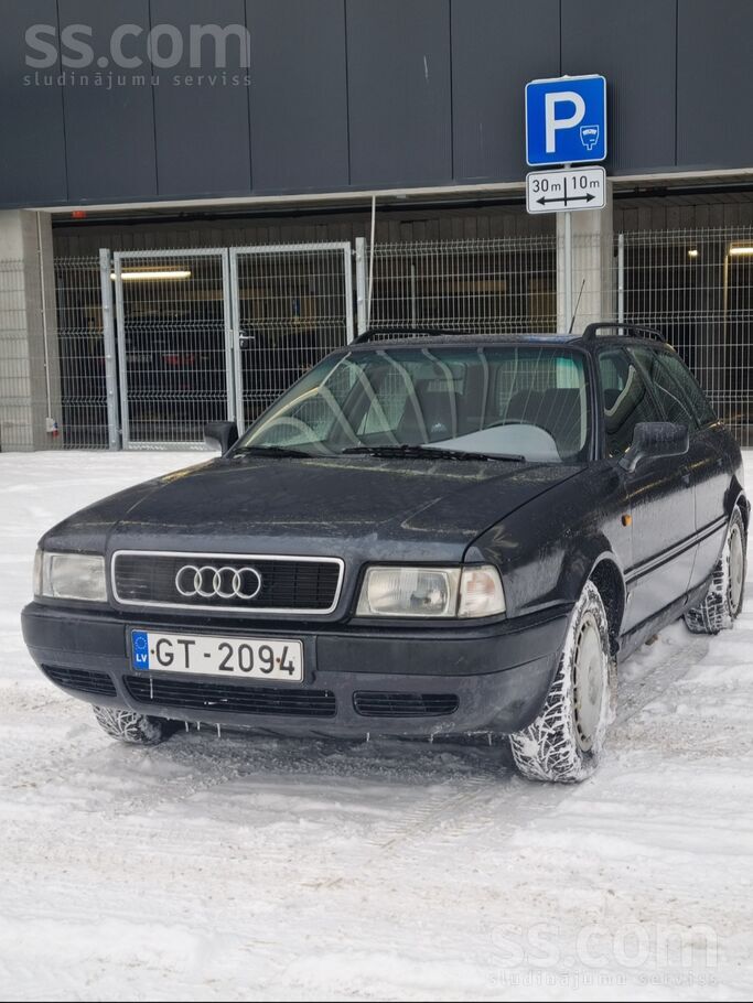 Tiek pārdots Audi 80 2.0 benzīns ar svaigu tehnisko apskati.
Retums šādā s