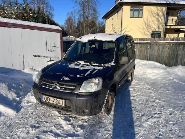 Citroen Pārdodu uzticamu darba auto labā tehniskā stāvoklī