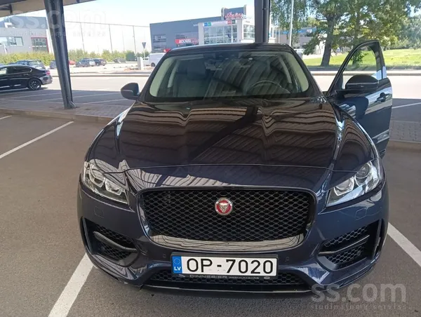 Jaguar Jaguar F-Pace 3.0 dīzelis teicamā stāvoklī