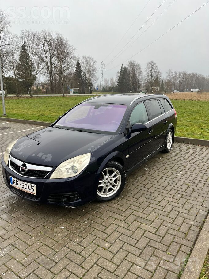 Pardodu/mainu 
Opel Vectra C Stattion Vaggon 
1.9 dīzelis 2005 gada 
auto
