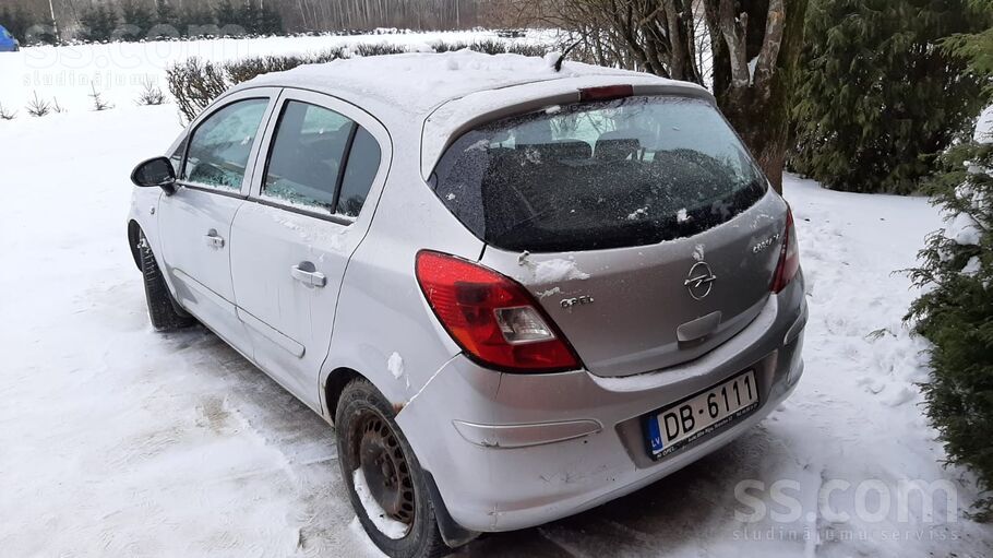 Ar defektiem, ko es zinu, bremžu kluči, diski, starterim oglītes, jāmaina,