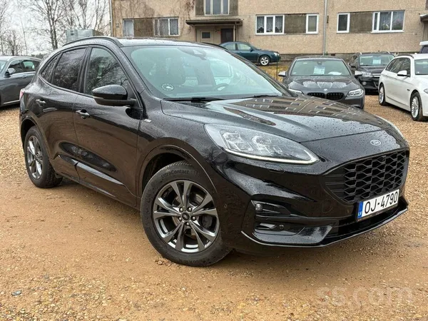 Ford Pārdod Ford Kuga ST Line - 1.5 Tdci 88kw 120zs .