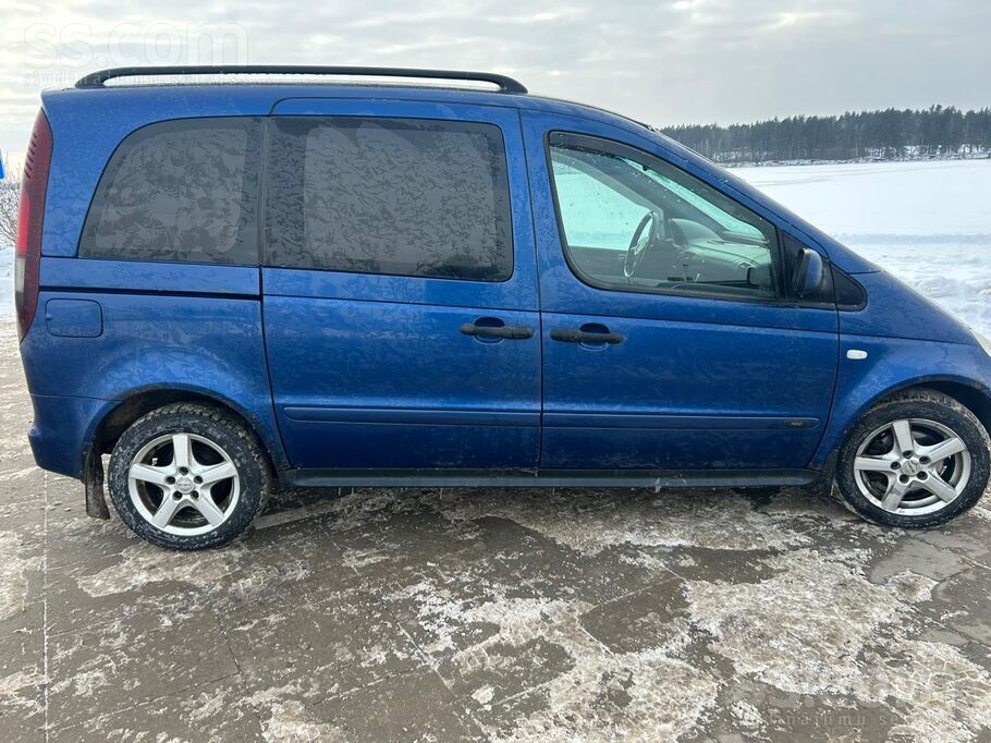 Mercedes Pārdošanā ekonomisks Mercedes Vaneo 1.7D, 2003.gad