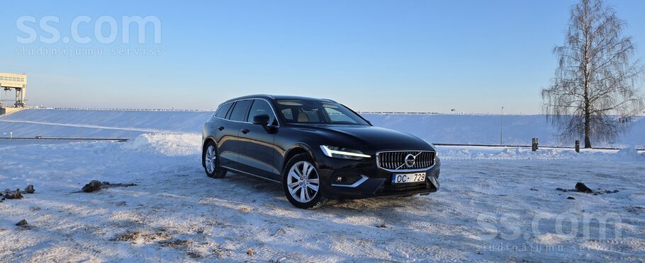 Pārdodu Volvo V60 2020. gads – ļoti bagāta komplektācija
Dīzeļdzinējs D3, a