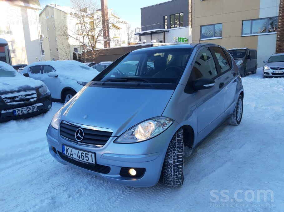 Mercedes Mercedes Benz A180