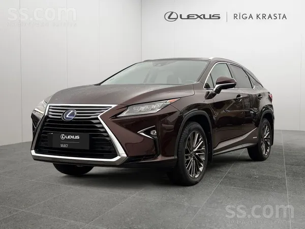 Lexus Auto labā tehniskā un vizuālā stāvoklī, ļoti labas