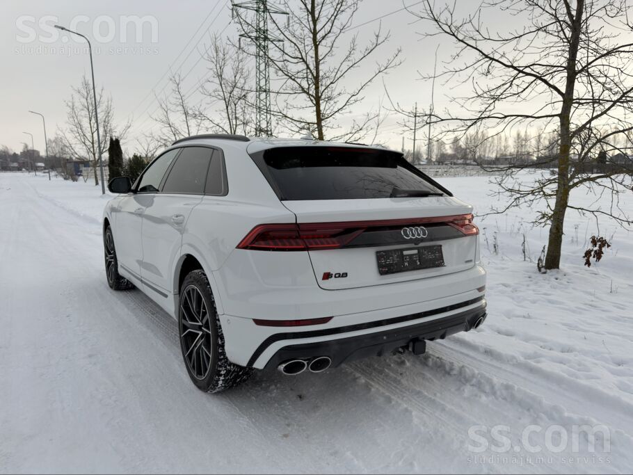 Audi Q8 55 Tfsi S-Line 3.0 Tdi (340 Zs / 250 kW) ar benzīna Mild-Hybrid dzin