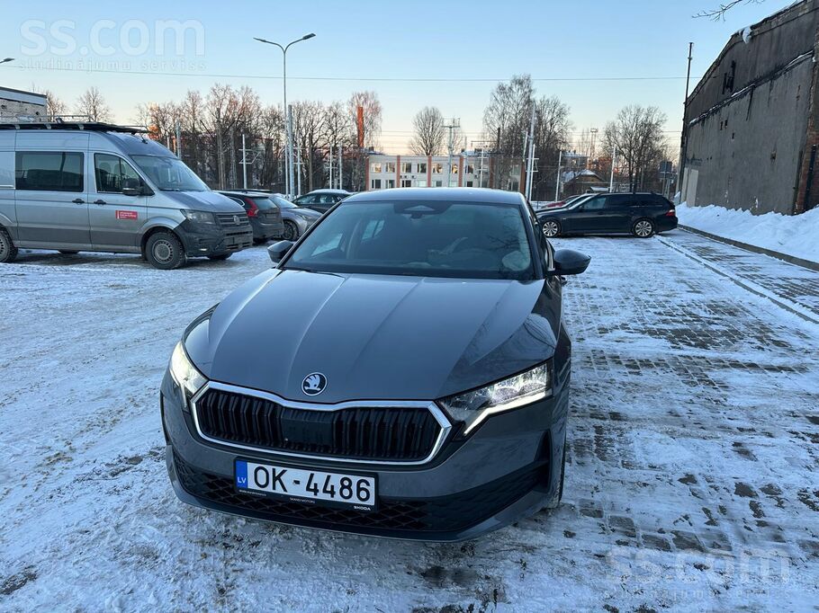 Škoda Octavia Essence FL 2.0 Tdi Dsg, jauna, pilna komplektācija.
Dīzeļdzi