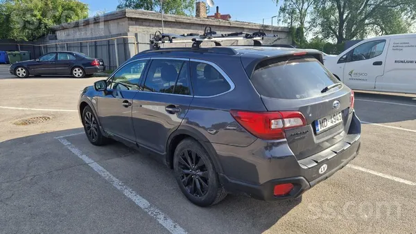 Subaru OUTBACK - 1
