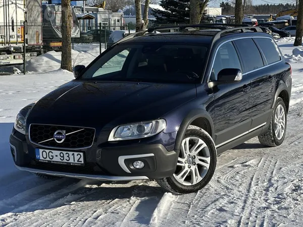 Volvo D5, 2.4D, 151kw-205hp, meh. 6.pak. kārba, Webasto 
