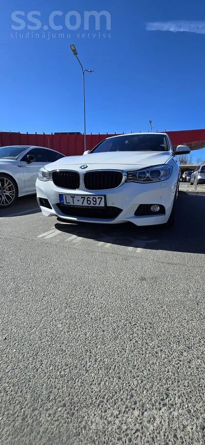 BMW Pārdodu loloto un kopto ǧimenes auto BMW 320 Grand