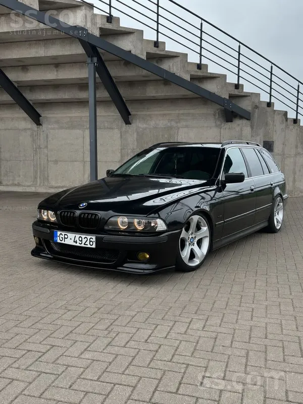 BMW Tirgoju BMW e39 2.0i 