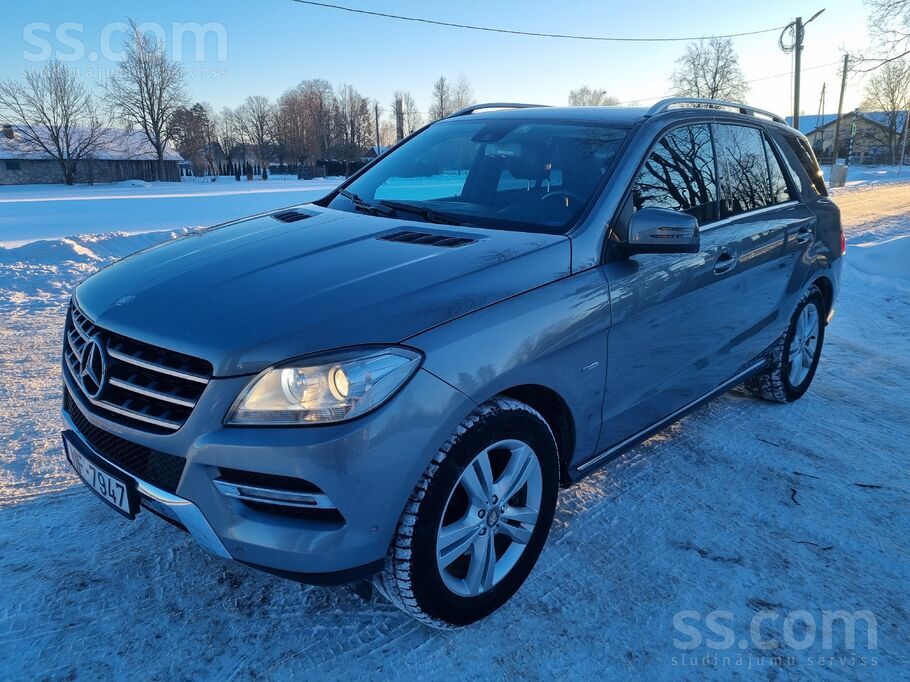 Pārdodu Mercedes Benz Ml350, 3.0 dīzelis, 2011. gada (190 kW)
Nobraukums 2
