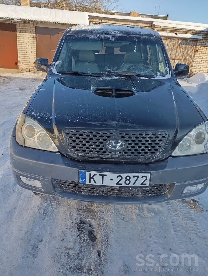 Hyundai Хороший рамный Джип, с автоматической Кпп и раздат