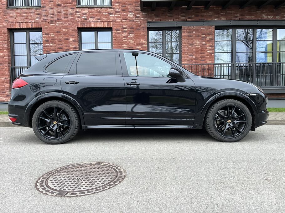 Продаю Porsche Cayenne 3.0 Tdi, 2013 года.
Прозрачная история, оригиналь
