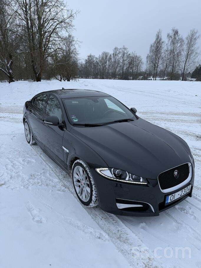 Jaguar XF