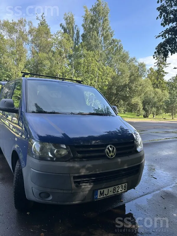 Volkswagen Labs, uzticams darba transports, ļoti ekonomisks.