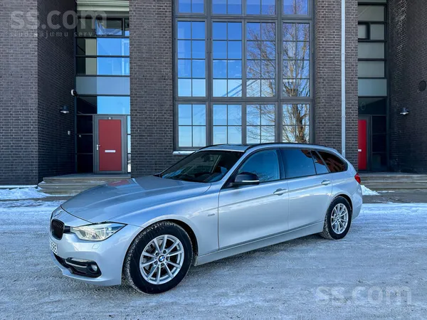 BMW BMW 320D 120kw Sportline - Panorāmas lūka - Led -