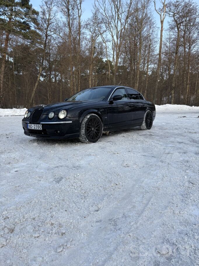 Jaguar Tirgoju Jaguar S Type 4.2 benzīns(nav aprīkots ar 