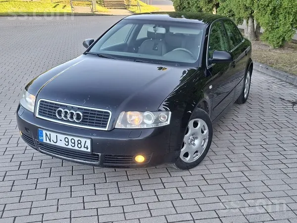 Audi Tehniski labā stāvoklī, vizuāli defekti. Virsū vis