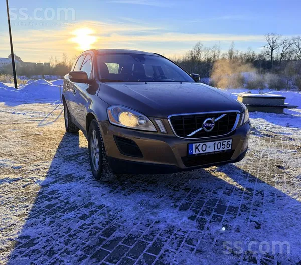 Volvo 2.0 (dīzelis) - D3 (5cilindri) - Priekšpiedziņa. Ā