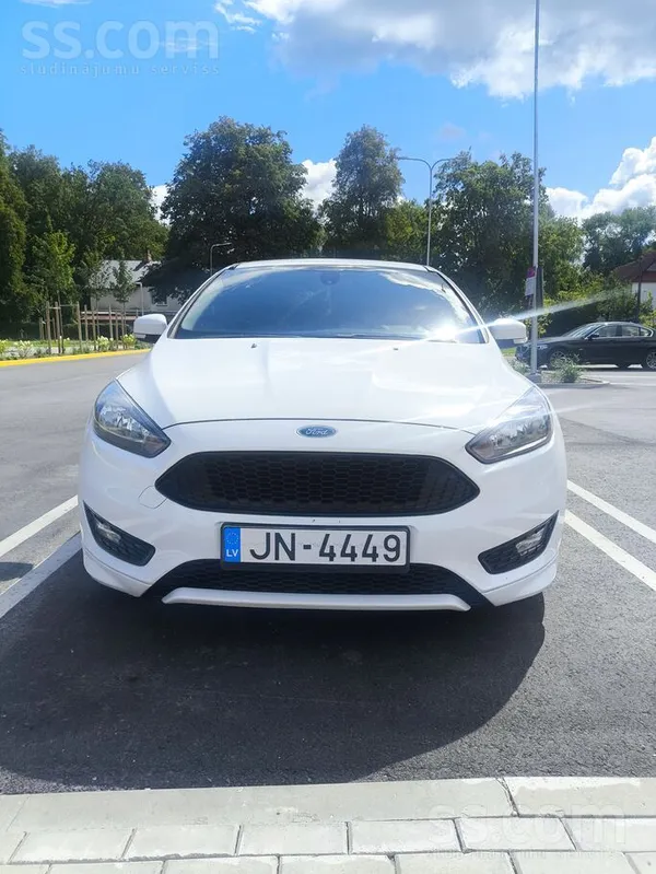 Ford Ford Focus sportiskais ST Line 1.0 benzīna ecoboot