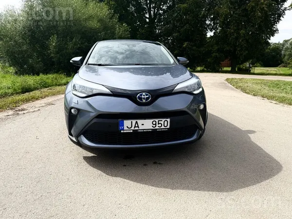 Toyota Auto iegādāts Toyota salonā Latvijā un visu laiku 