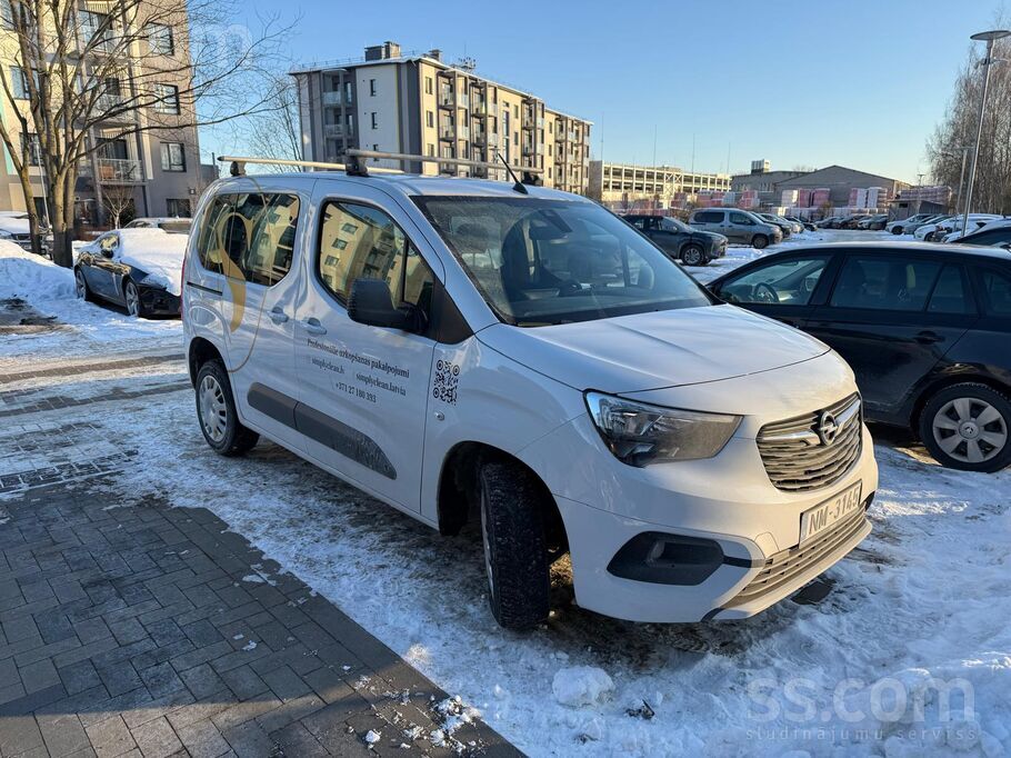 Opel Opel Combo 1.5 dīzelis (2023) teicamā tehniskā stā