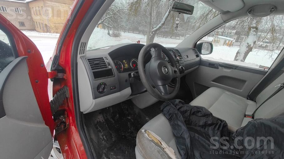 Pārdodu busu. Šis mums bijis kā uzticams ģimenes auto tuvākos un tālākos bra