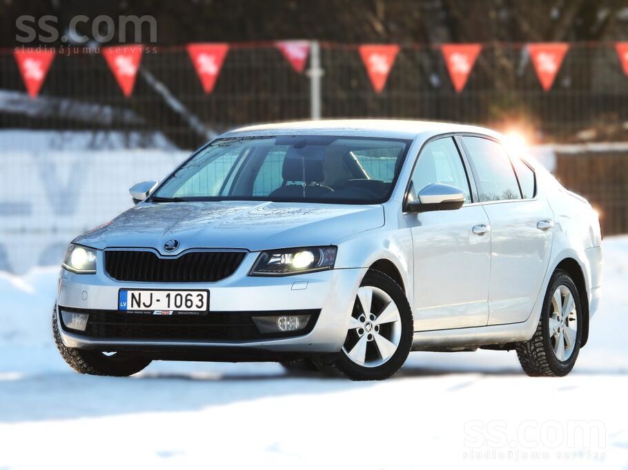 Skoda Škoda Octavia, 2015. gada, ar 2.0 dīzeļdzinēju un 