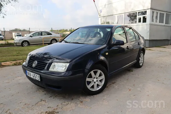 Volkswagen Automāts. 1.6 Benzīns. TA līdz gada beigām. Tehnis