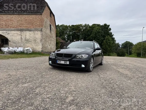 BMW 318 - 1