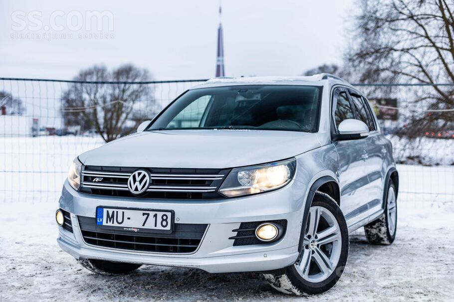 Volkswagen VW Tiguan R-Line ar 2.0 litru dīzeļdzinēju un manu