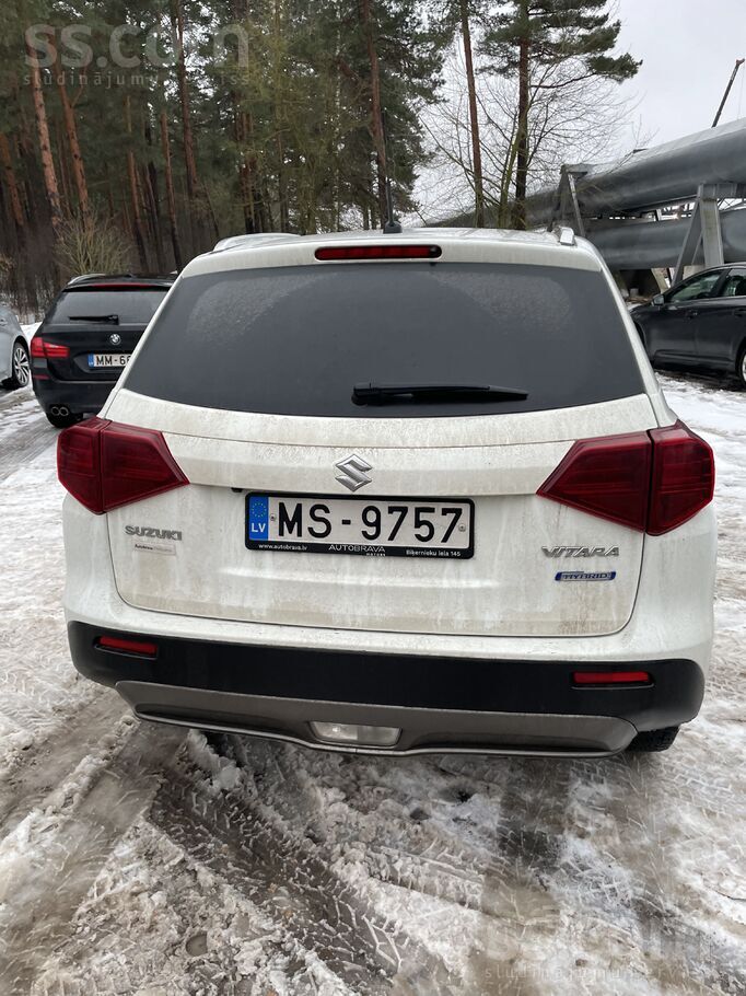Suzuki Hibrids - Suzuki Vitara 1.4Hybrid Mehaniska , 6 at