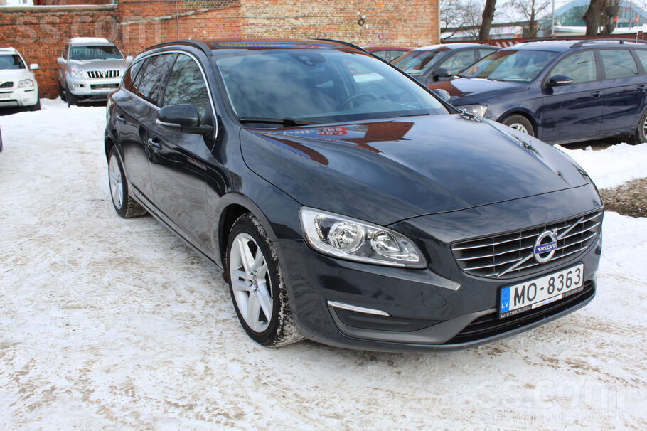 Volvo Auto ir ļoti labā tehniskā un vizuālā stāvoklī. Re