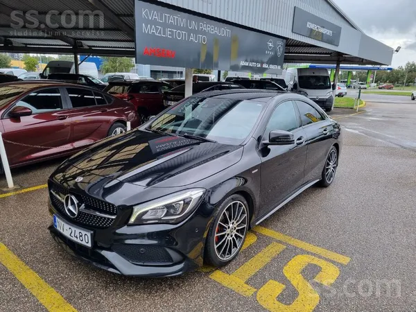 Mercedes Pārdošanā Latvijā pie dīlera jauns pirkts Mercedes