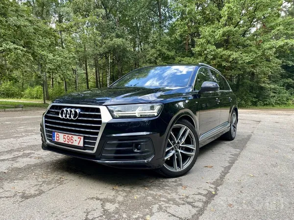 Audi Tirgojas Audi-Q7-200Kw-Quattro . Automats. 1-Saimn