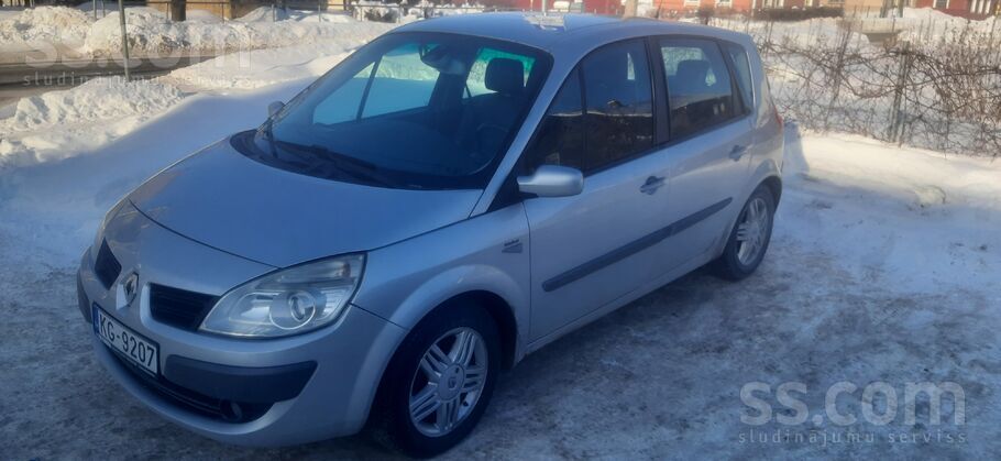 Pārdodu Renault scenic 2006g 1.9 tdi 83kw Mašina visulaiku tiek usturēta teh