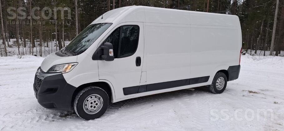 Citroen Pārdod vai maina uz lētāku auto. 