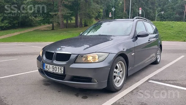BMW 318 - 1