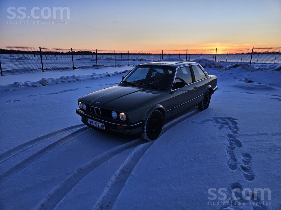 BMW Pārdodu BMW 318i (E30) kupeju. Dzinējs M10B18 inže